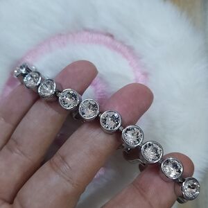 Touchstone Crystal Clear Ice Bracelet